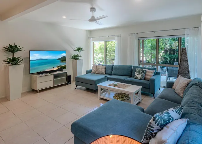 Cooinda Gardens 6 On Hamilton Island By Hamorent